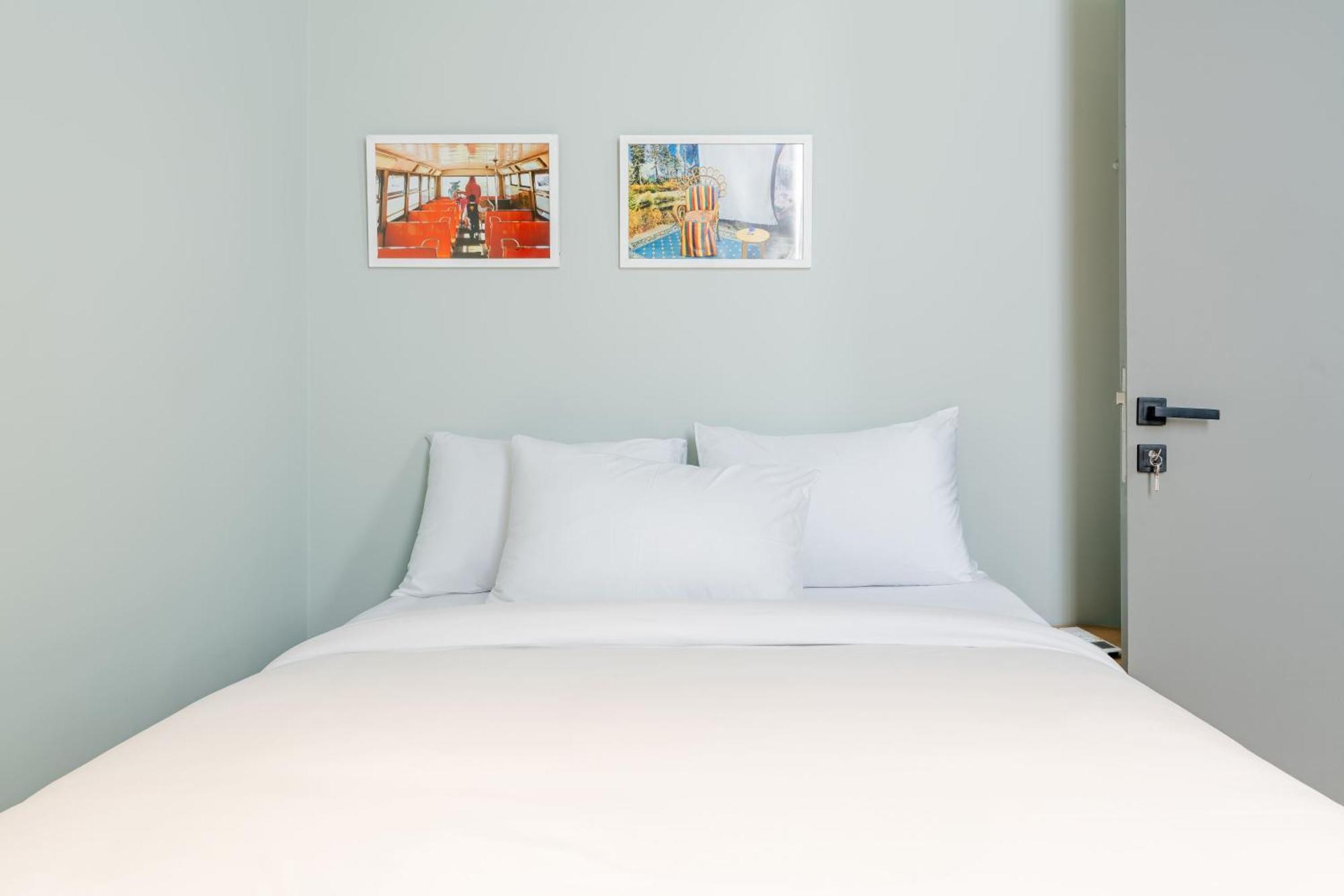 Grey L Studio Apartments Downtown Alexandria Menasce House Buitenkant foto