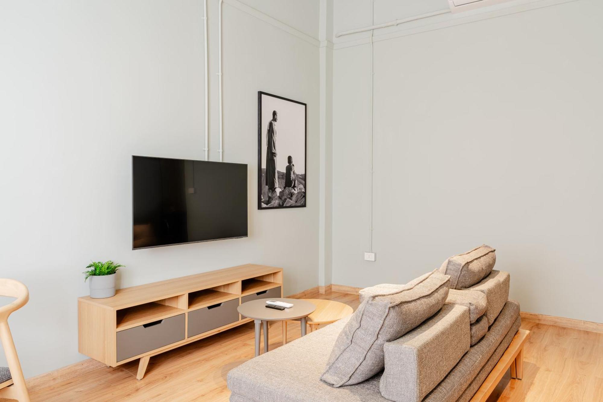 Grey L Studio Apartments Downtown Alexandria Menasce House Buitenkant foto