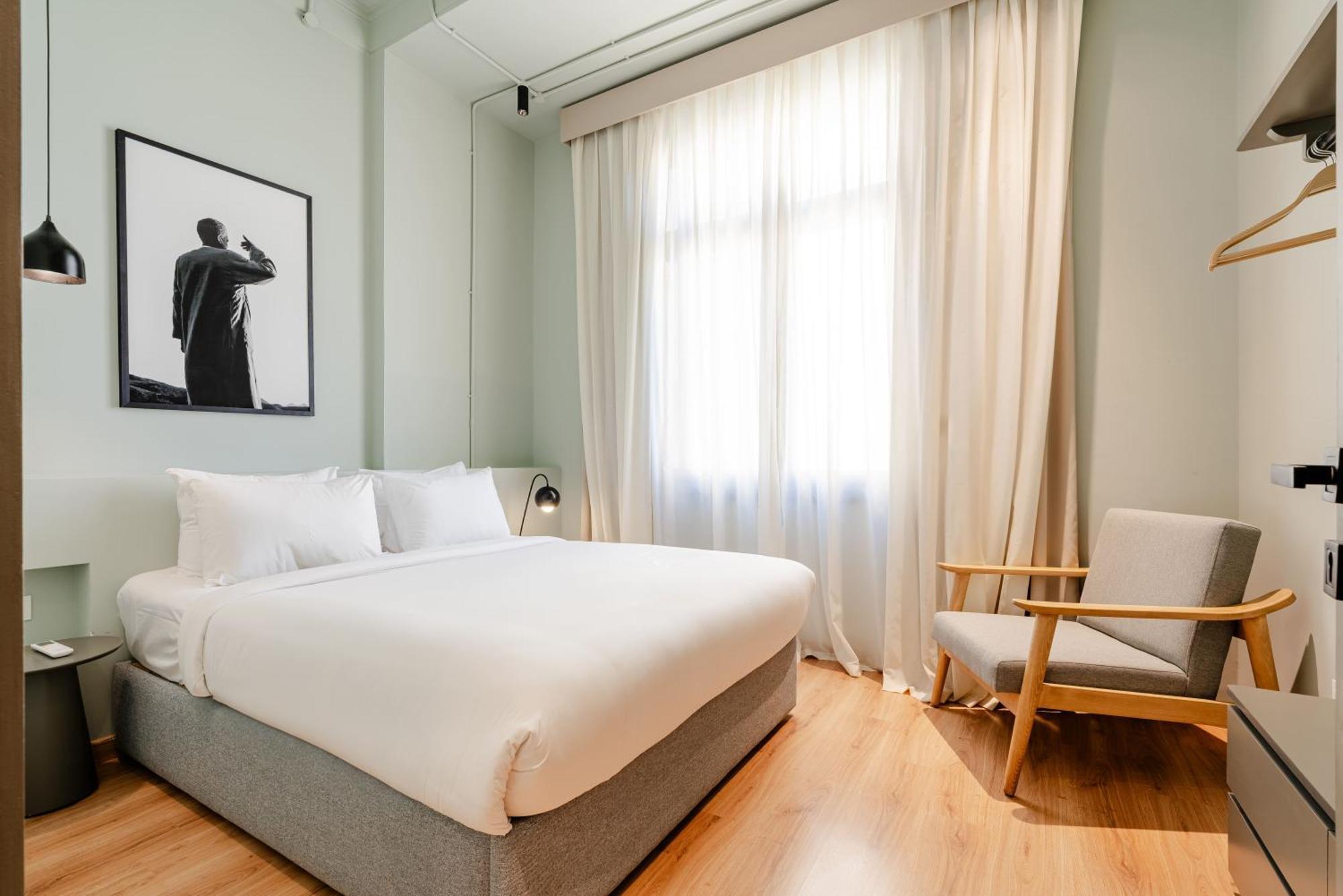 Grey L Studio Apartments Downtown Alexandria Menasce House Buitenkant foto