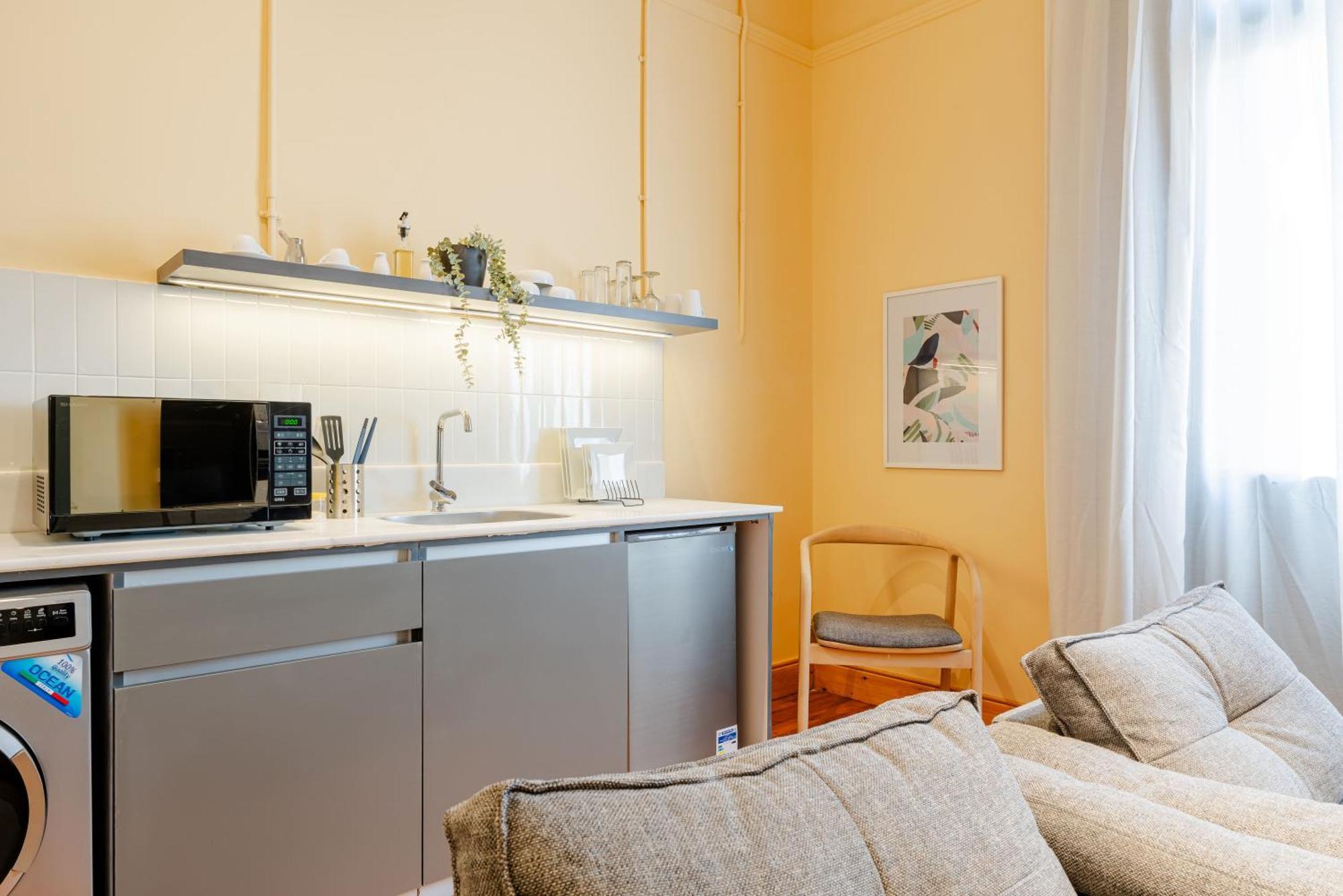 Grey L Studio Apartments Downtown Alexandria Menasce House Buitenkant foto
