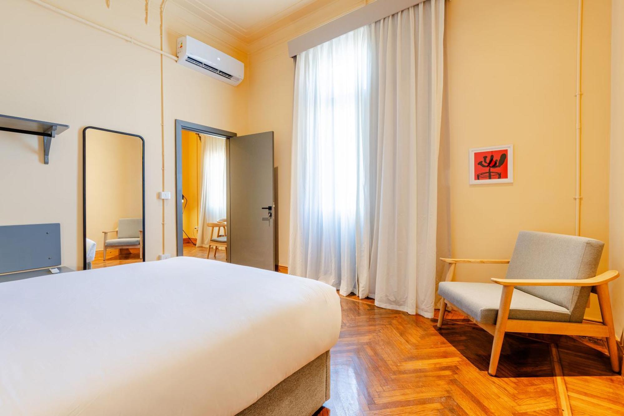 Grey L Studio Apartments Downtown Alexandria Menasce House Buitenkant foto
